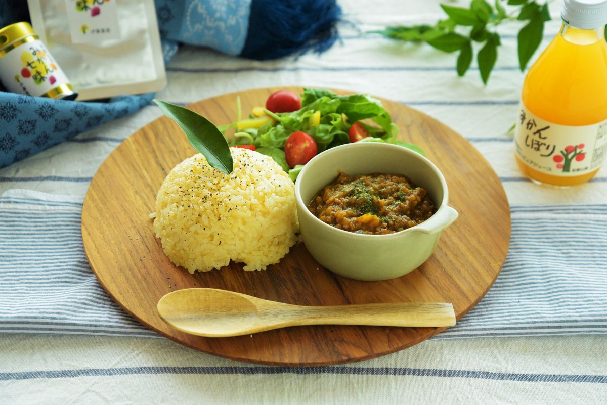 スパイス香る　みかんキーマカレー 950円