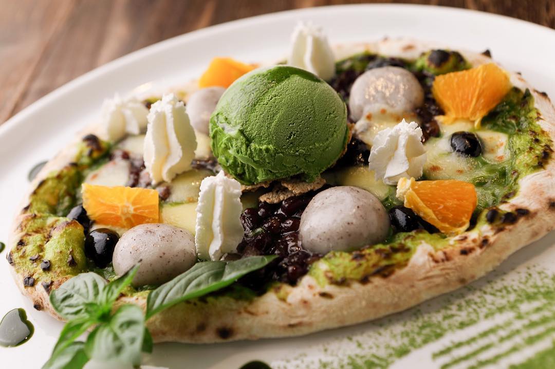 京のお抹茶ピッツァ 858円