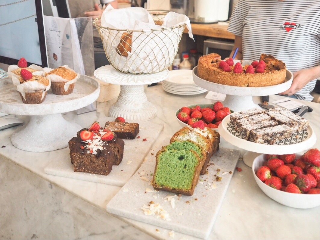 オランダのアムステルダムにある可愛いカフェPLUK。あまり知られていませんが、アムスには本当に可愛いカフェがたくさんあります！