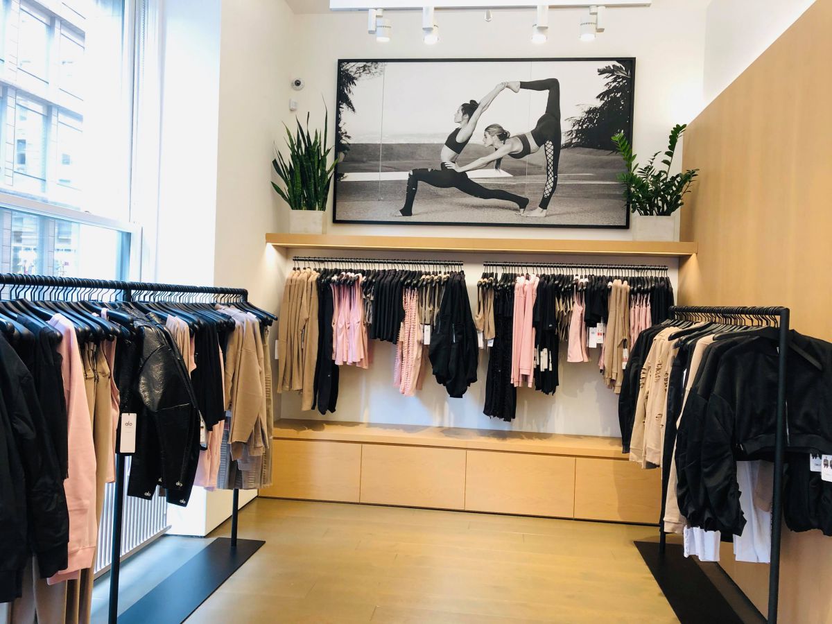 ニューヨークで出合ったヨガグッズのショップ、Alo Yoga店内