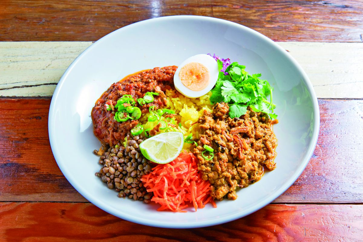 2種あいがけカレー1320円