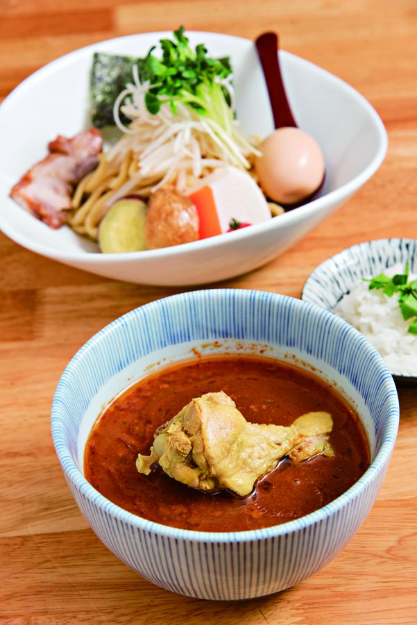 かれーつけ麺フルトッピングコース1000円（並）~