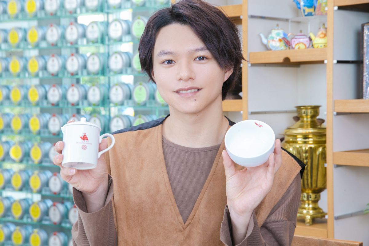 今回のテイスティングに使う茶器2つ