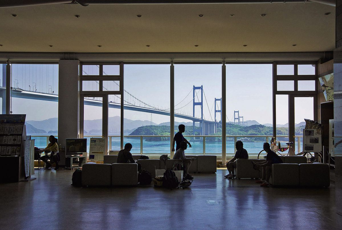 完全に見上げるスタイルの大橋にやや絶望