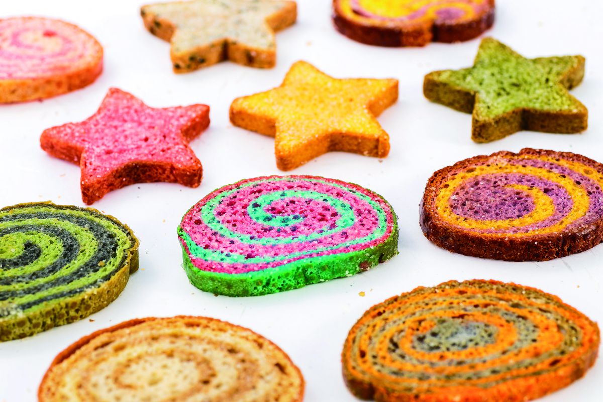 鎌倉山ラスク6種ミックス（渦）6枚入700円、鎌倉山ラスク 星ラスク5枚入480円