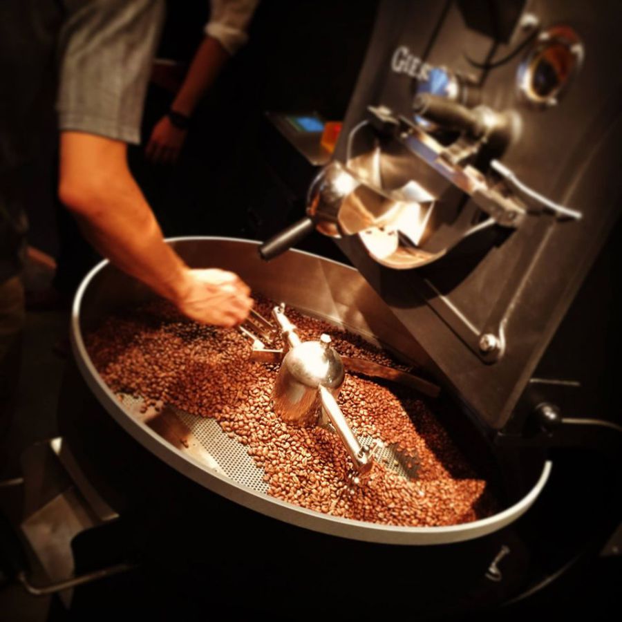 1階「ロースター・アトリエ」