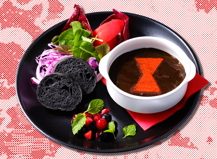 「ブラック・ウィドウ」漆黒の『ブラック』・イカ墨グラタン　1699円