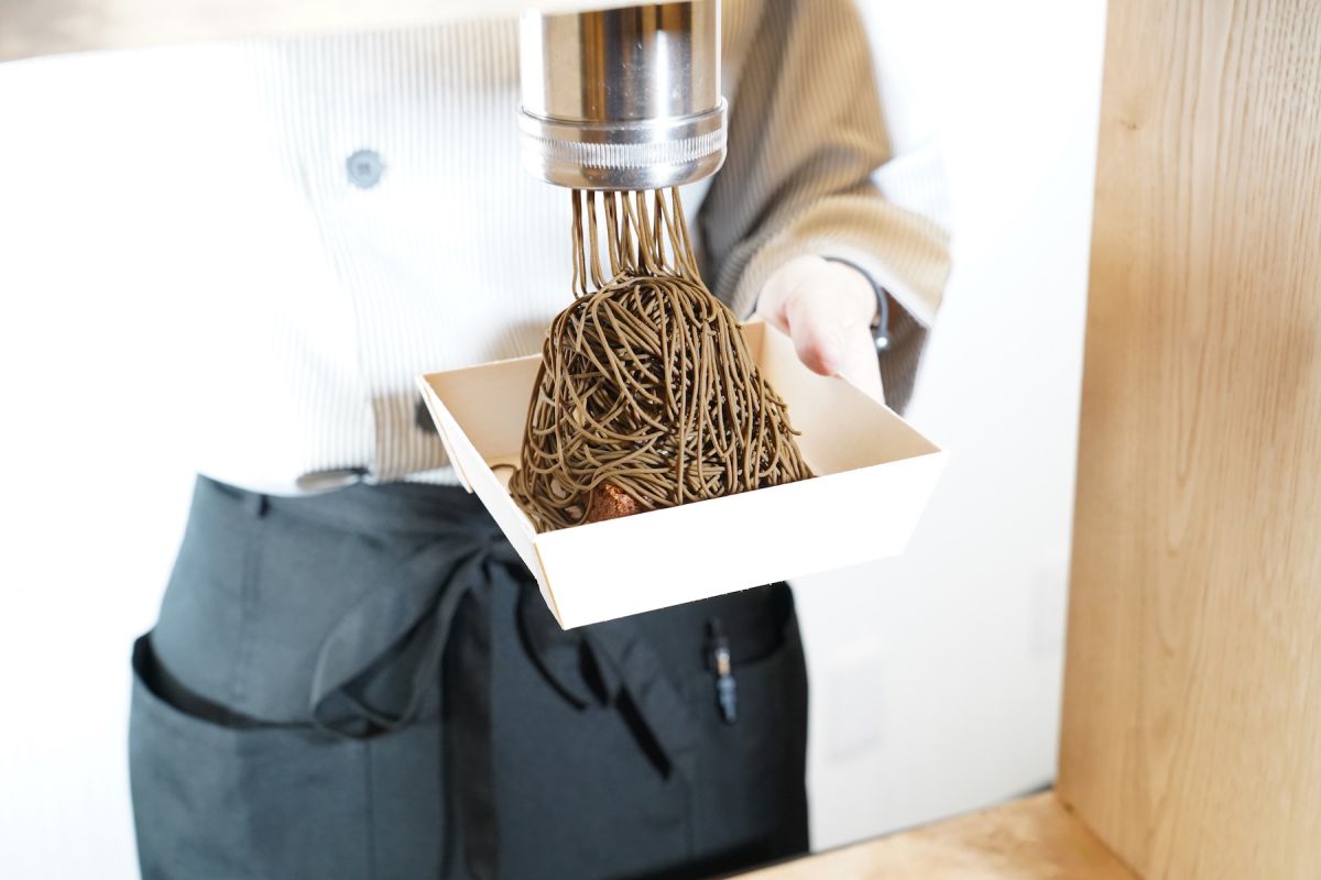 モンブランジェラート 和栗×チョコチップ/宇治抹茶×塩ミルク/宇治ほうじ茶×沖縄黒糖各1100円