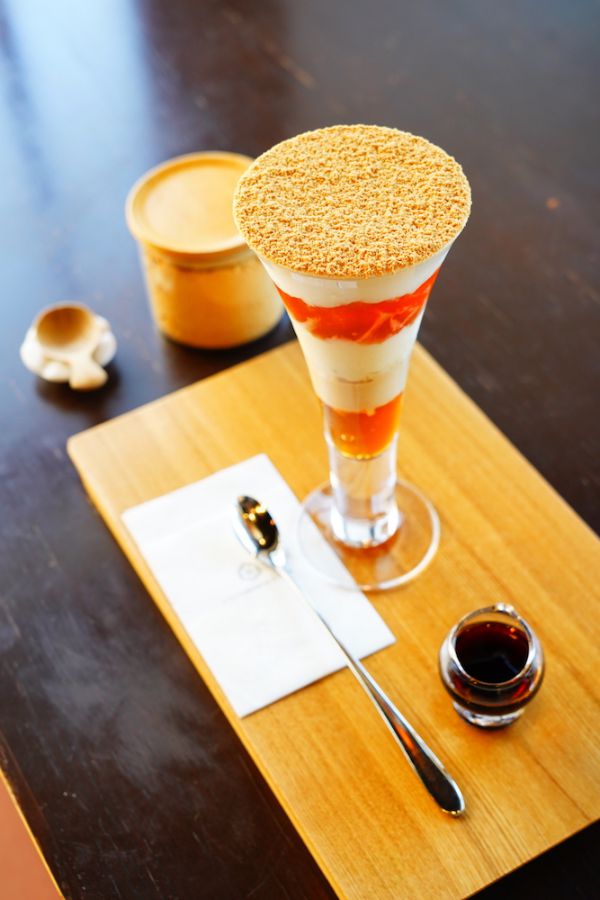 焦がしきな粉パフェ1210円