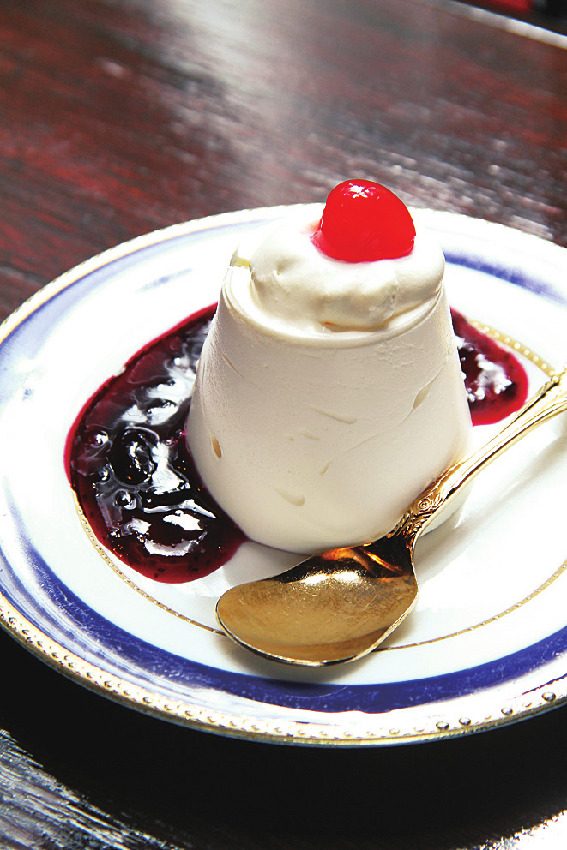 ムースケーキセット1050円~