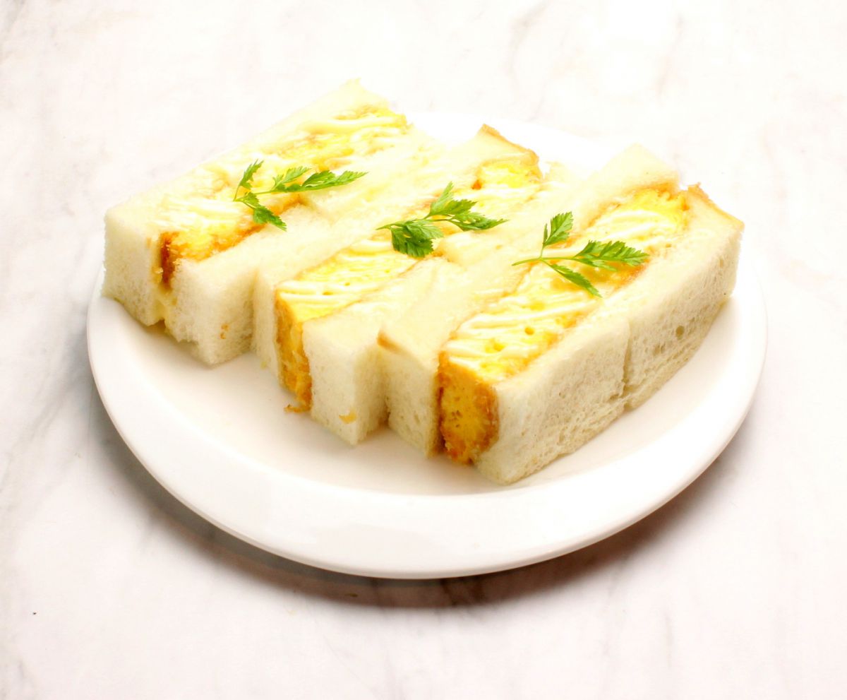 たまごカツサンド  858円