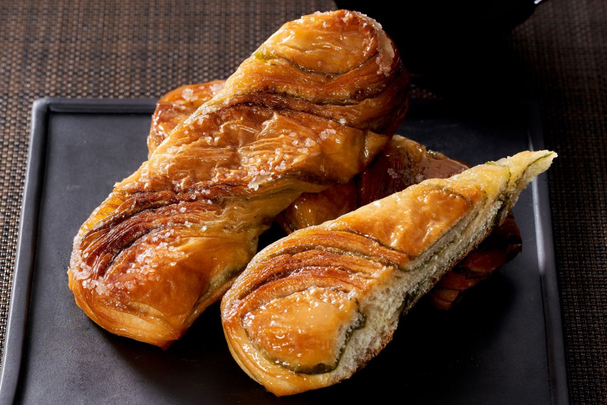 「宇治抹茶クイニーアマン」290円+税