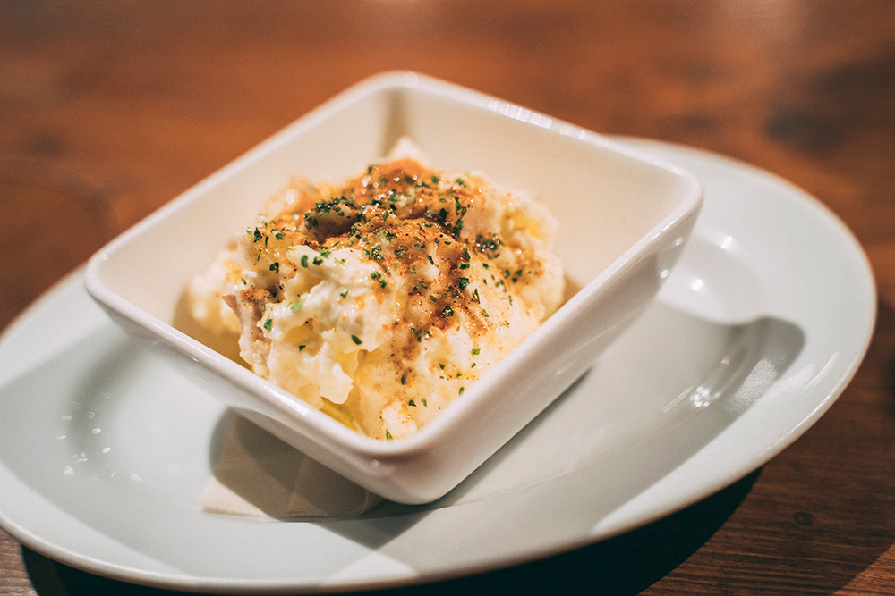いぶりがっことクリームチーズのポテトサラダ 400円（税込）