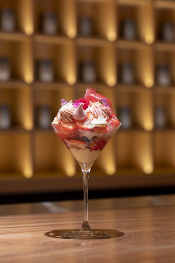 京都産いちごパフェ 1800円