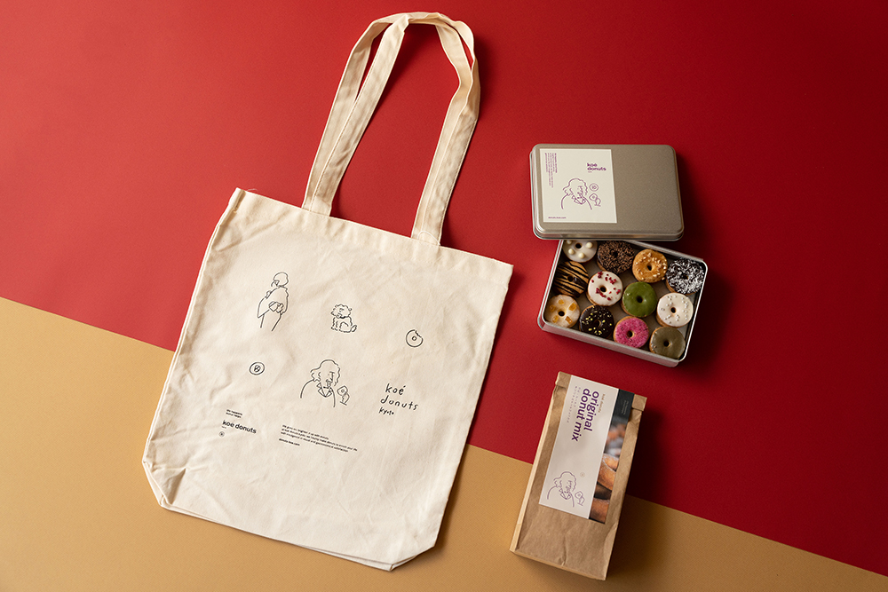 koe donuts福袋　クッキー缶セット3000円