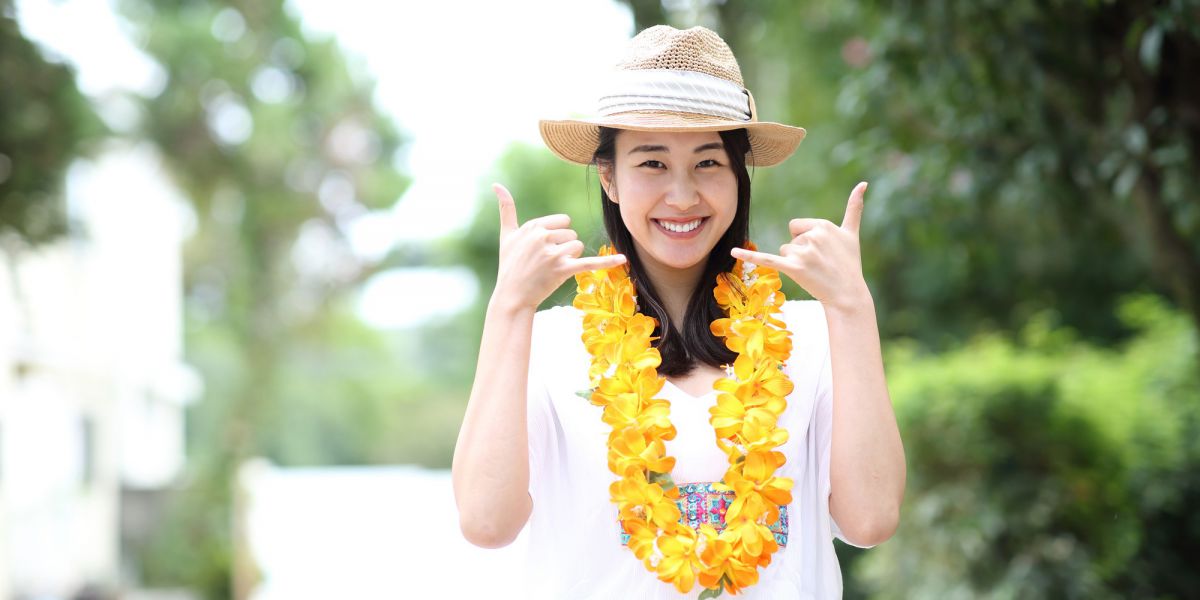 「シャカ」は皆さんご存じのコレね！