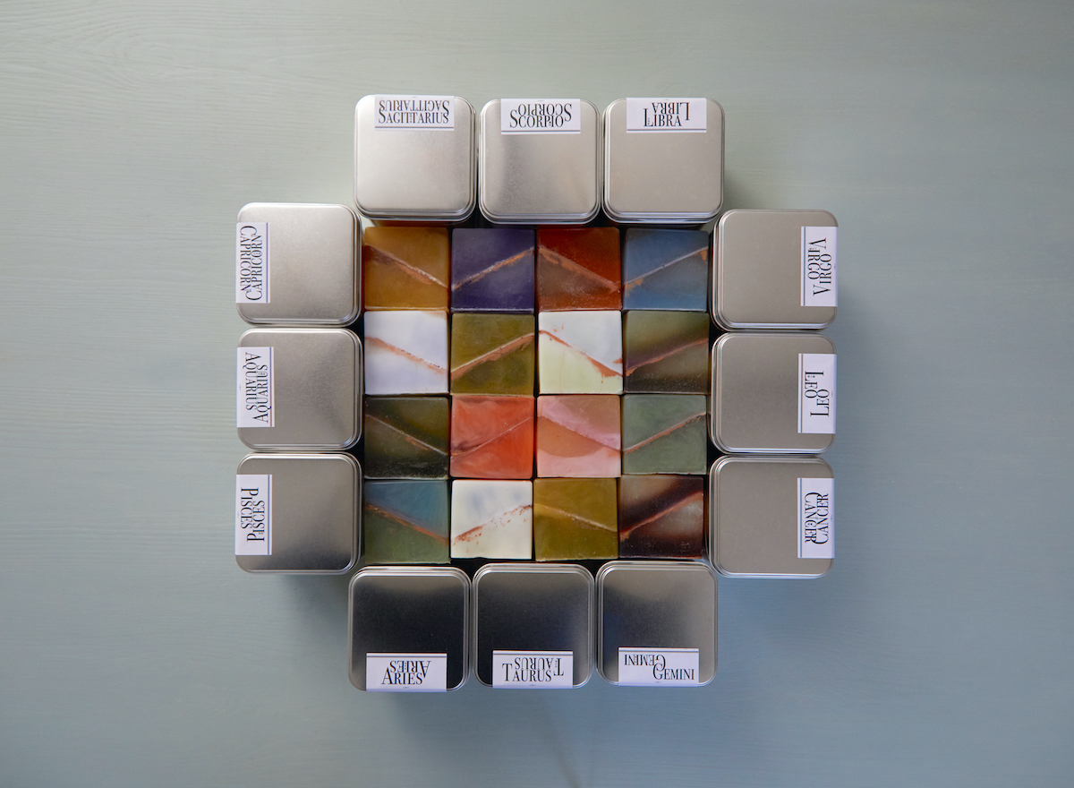 「コズミックキューブ（全12種）」4400円