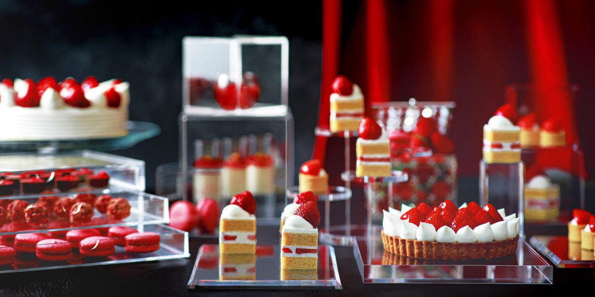 いちごの日から「ホテルニューオータニ大阪」の元祖いちごビュッフェ登場