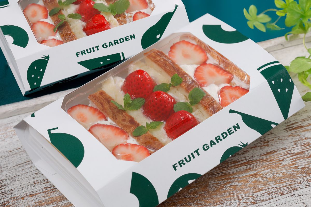 ＜テイクアウト商品＞あまおう苺デニッシュサンド -シェラトン都ホテル大阪style- 1200円