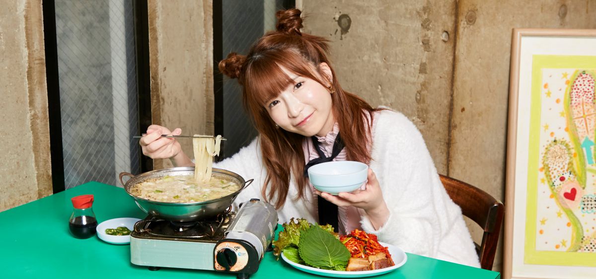 コラーゲンたっぷり！トロトロ牛骨スープが凄い“タッカルクッス”【大食いアイドルもえのあずきの絶品グルメ43】