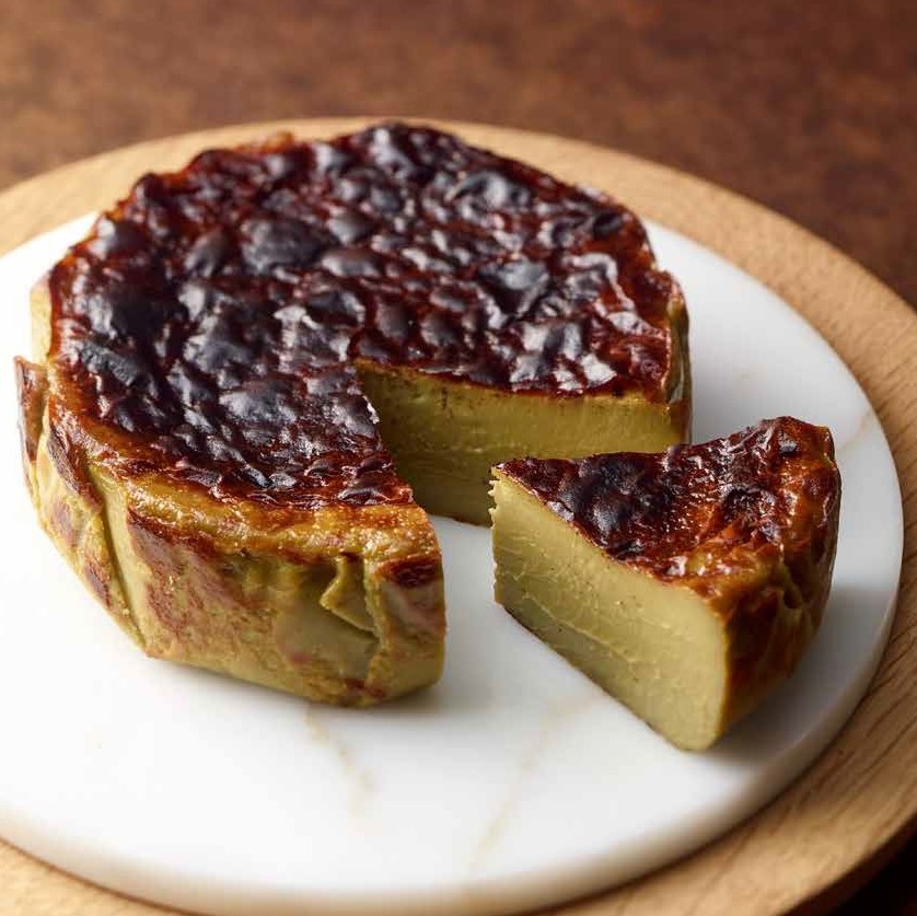 【西武池袋本店限定】モンサンクレール／バスクフロマージュピスターシュ（1個入、直径約12㎝）3240円​