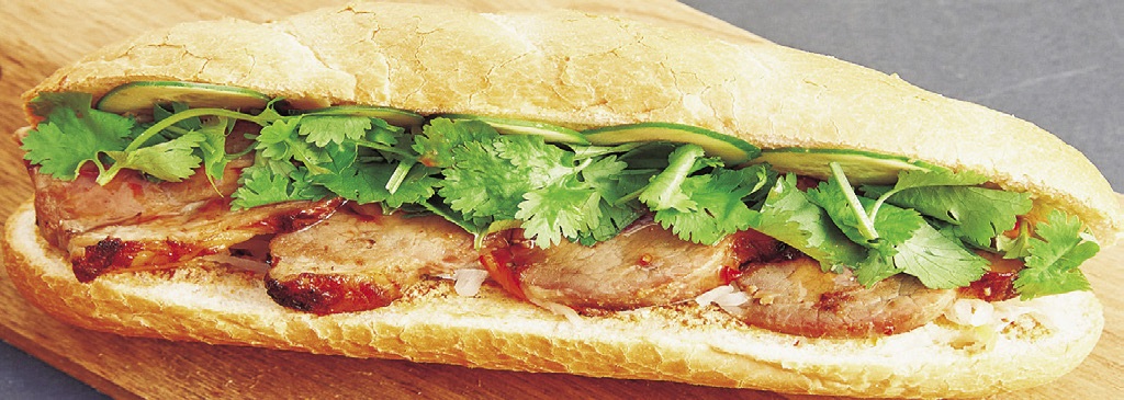 チャーシュー＆レバーペーストさんど650円