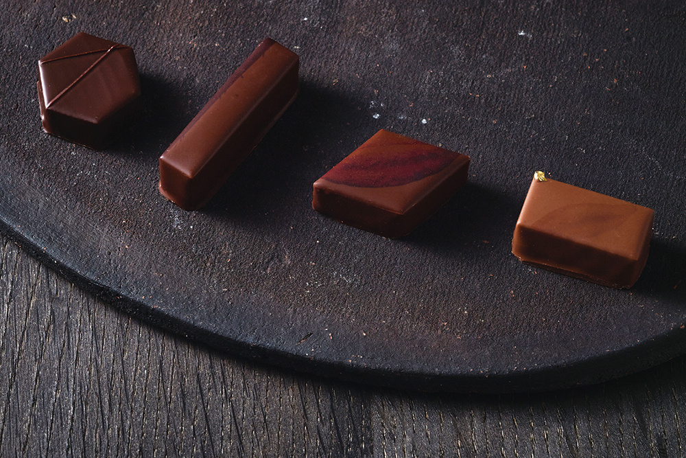 SUSUMU KOYAMA'S CHOCOLOGY 2020　1728円（4個入）パティシエ エス コヤマ