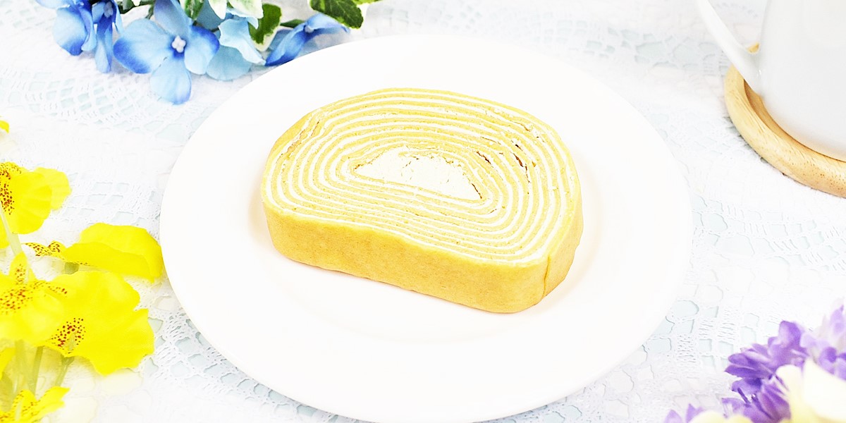 ファミリーマート、くるくるミルクレープ～キャラメルホイップ～