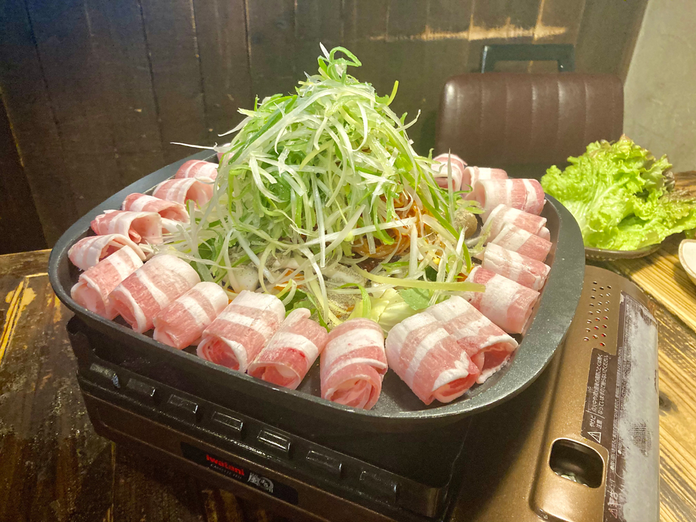   「コンブルセット」2人前〜　1人前980円（税抜）※写真は2人前です