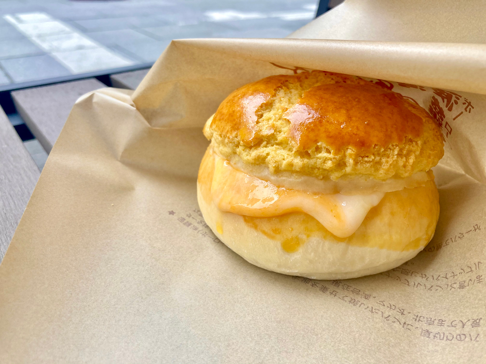  「チーズ菠蘿包」 450円（税込）
