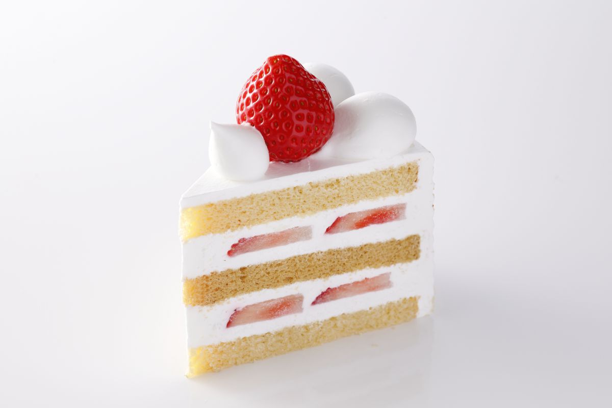 スーパーあまおうショートケーキ（1日限定40個）1200円（税別）