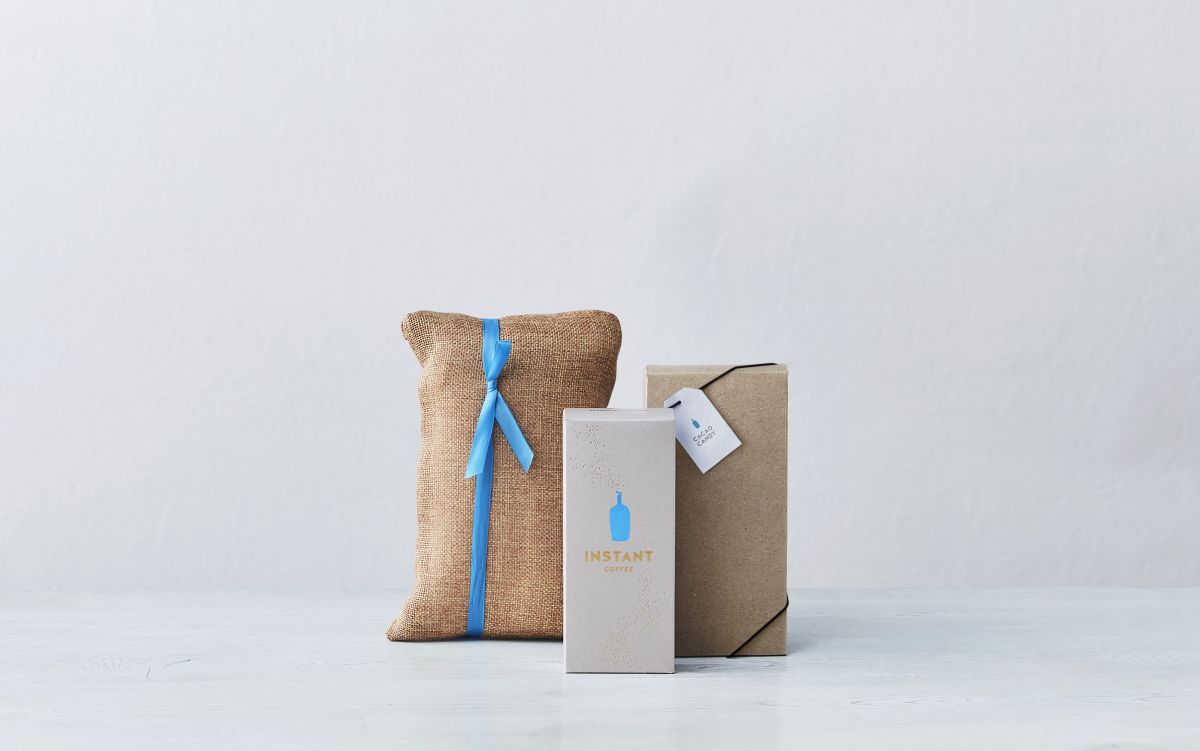 「カカオ キャンディとインスタントコーヒーのセット」2800円