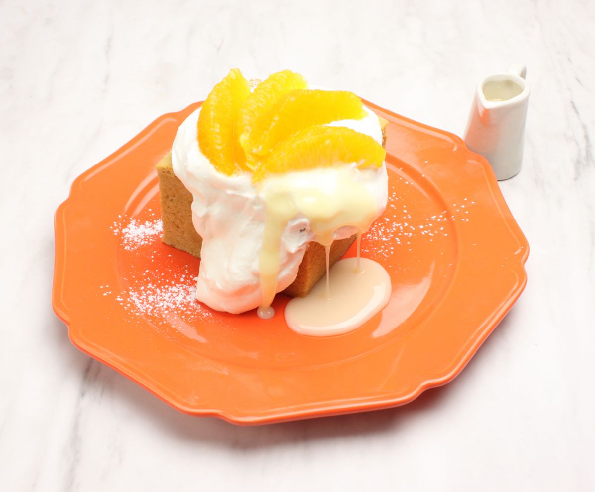 紅茶とオレンジ カステラデコケーキ  580円