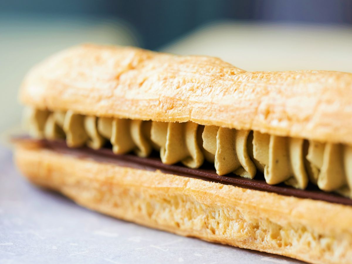 生チョコカカオエクレア ほうじ茶 432円