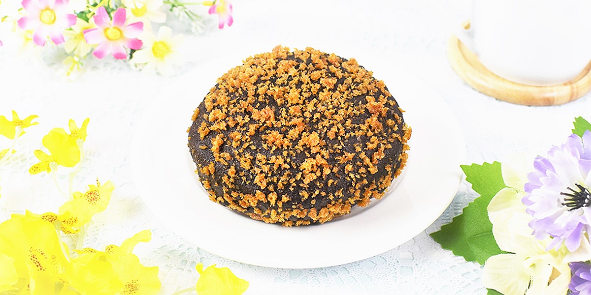 ローソン、GODIVA ビーフカレーパン