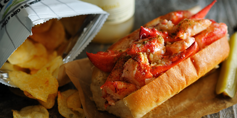 表参道「LUKE’S LOBSTER」でロブスターロールをガブッ!おうちで楽しむキットも登場?!