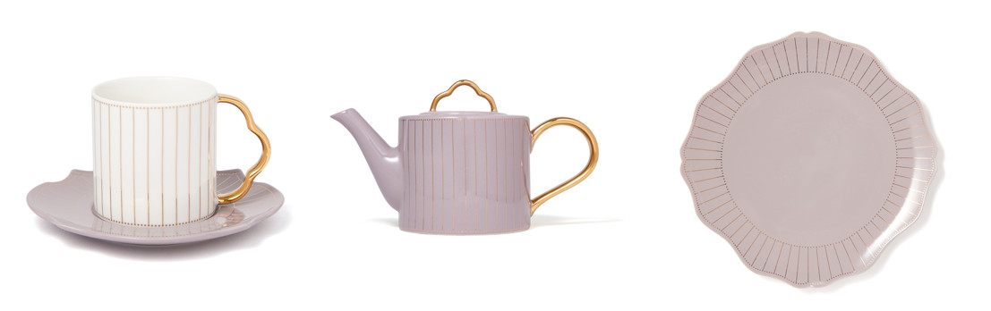 「ラフィネシリーズ ライトグレー×ホワイト 」：左から「カップ＆ソーサー」 1400円、「ティーポット」2200円、「プレートM」1200円（すべて税込）