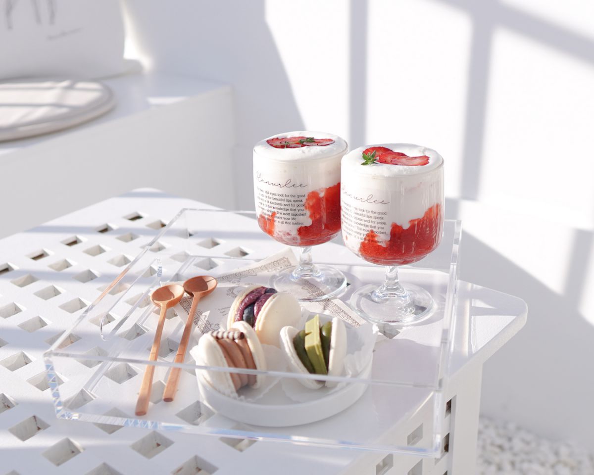 写真奥 センタルギウユ 780円