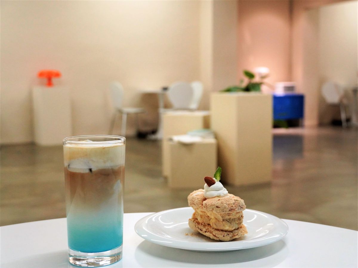 ブルーラテ650円