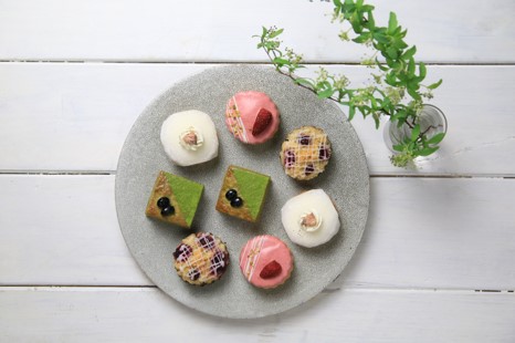 春のスコーンセット(4種各2個、計8個入り)　2780円（税込）