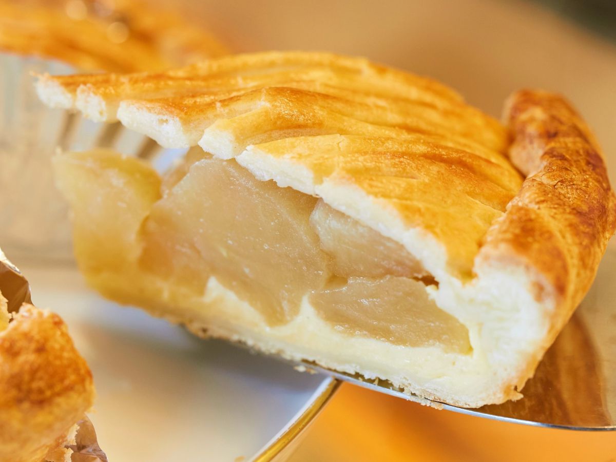 １ピースの全体量は約100グラム。そのうちの約60グラムがリンゴなんですって 