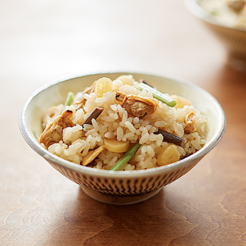「炊き込みごはんの素　あさり山菜ごはん」182ｇ（お米2合用2～3人前）390円