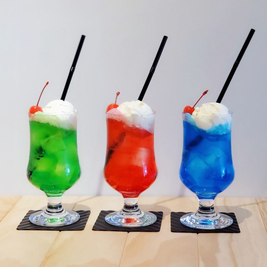 新メニュー「クリームソーダ」