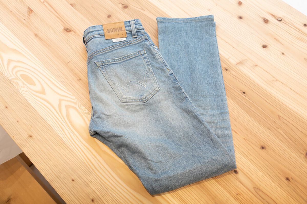 兵頭さんのジーンズは、エプロンにリメイクします