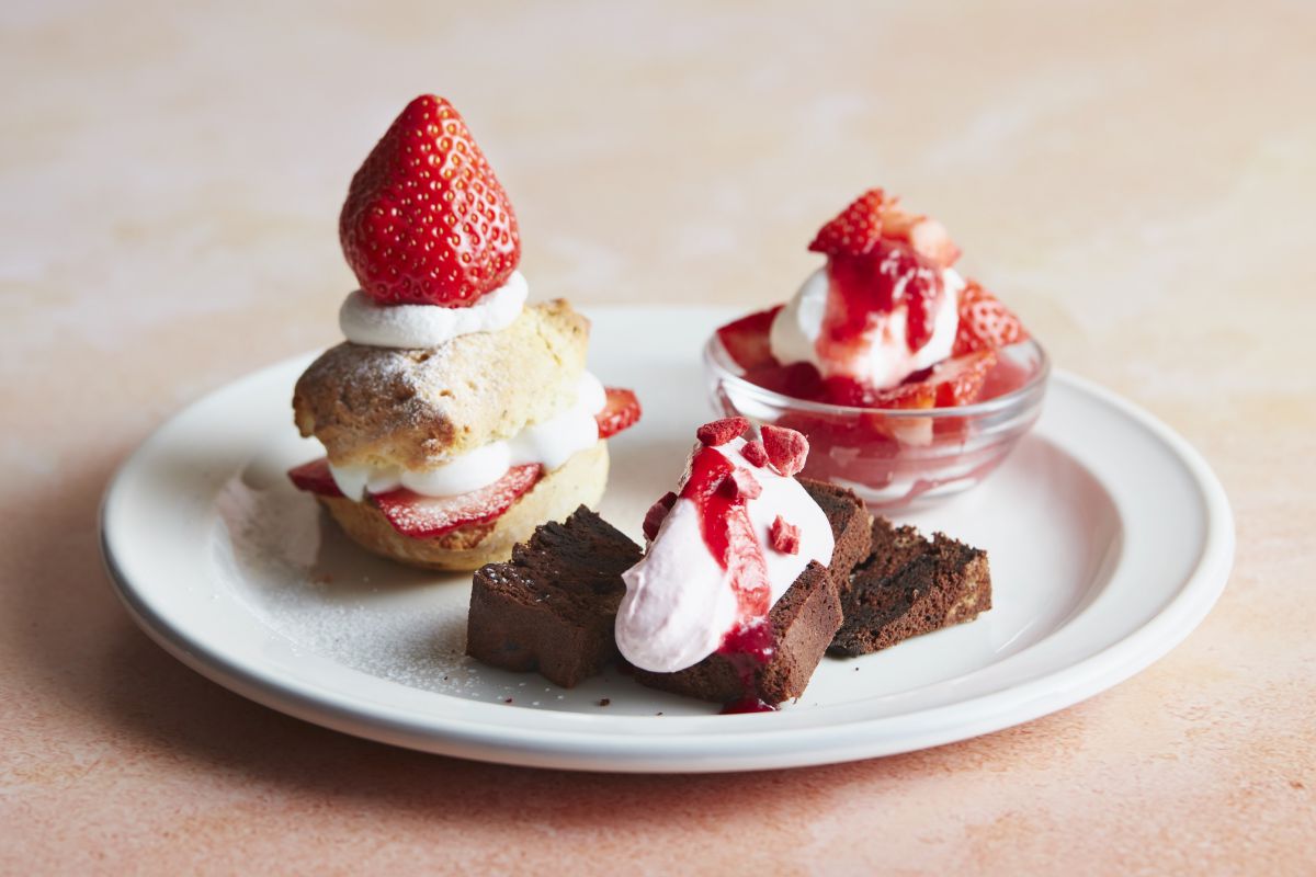 「あまおうのスイーツプレート」1180円(税抜)