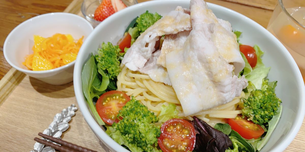 サラダパスタの概念を覆す！日本初の専門店「SalaSpa」が芝公園にオープン