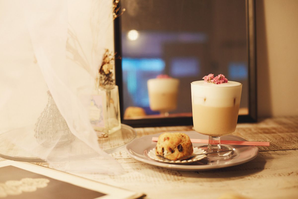 ソヨンラテ480円、スコーン380円