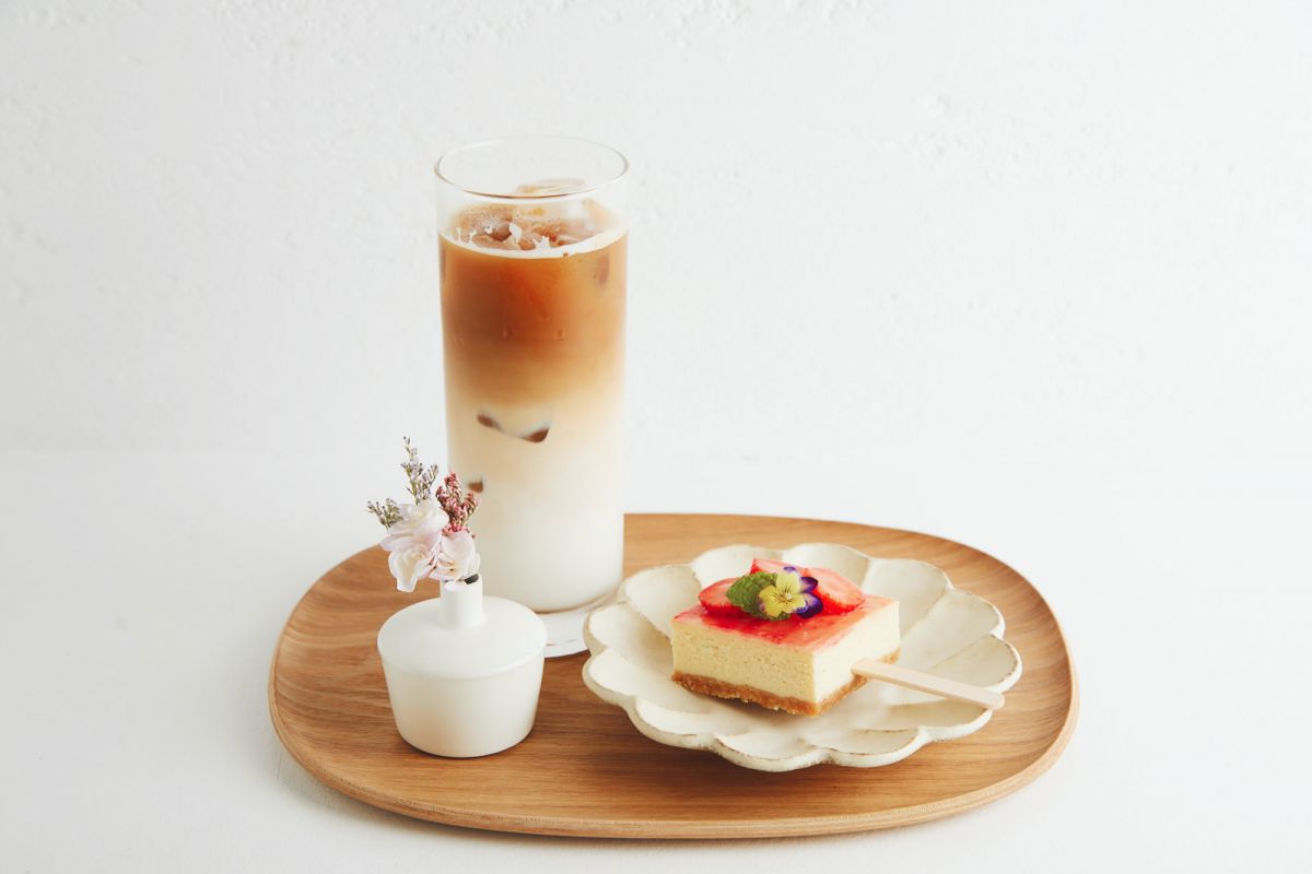 チーズケーキセット 800円