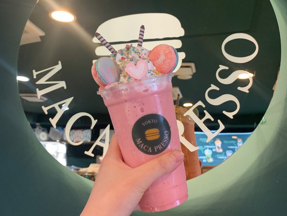 ストロベリーマカチーノ840円