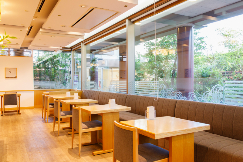 小倉山荘の本店、小倉山荘 竹生の郷に行ってみた!